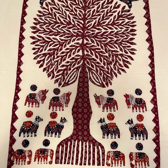 HANDCRAFTED BLOCK PRINT APPLIQUÉ TREE OF LIFE BED COVERLET TEXTILE WALL HANGING - Picture 7 of 16